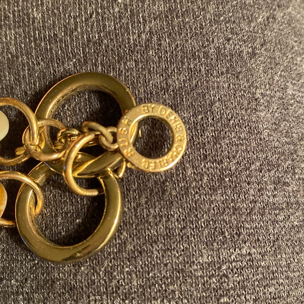 Fabulous Statement Necklace With Toggle Closure. - image 4